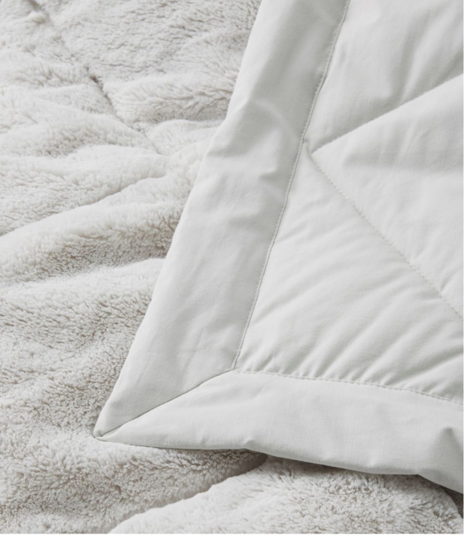 Ultraplush Down Blanket - Image 2