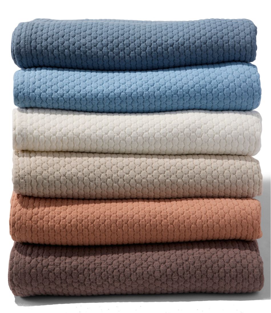 Organic Honeycomb Matelass?? Coverlet - Image 6