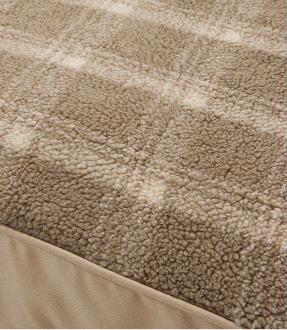 Premium Fleece Dog Bed, Rectangular - Image 5